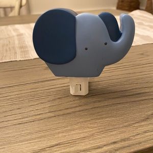 Pottery barn kids elephant nightlight